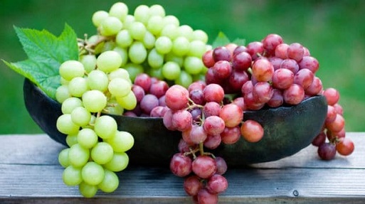 Grapes for Glowing Skin 9