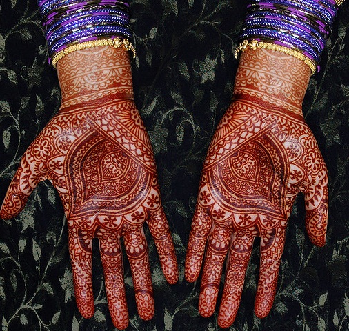 15 Unbeatable Marwari Mehndi Designs with Images – I Fashion Styles