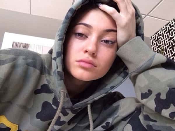 Kylie Jenner without Makeup 17