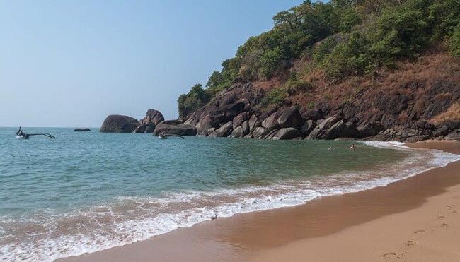 Butterfly Beach in Goa For Honeymoon