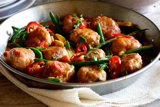 Zesty chicken meatball