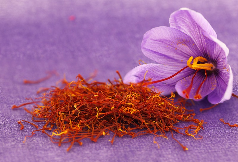 advantages of saffron