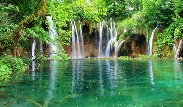 plitvice waterfalls