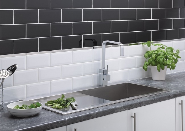 White And Black Kitchen Tiles