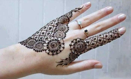 easy finger mehndi designs