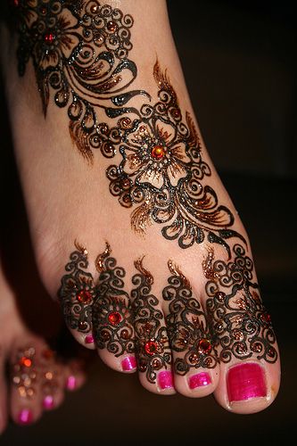 punjabi mehndi designs for feet