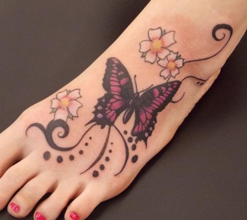 girl foot tattoos