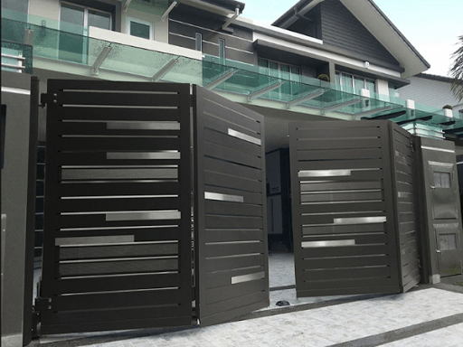 Folding Gate Design