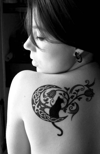 25 Meaningful Half And Full Moon Tattoo Designs Ideas I Fashion Styles
