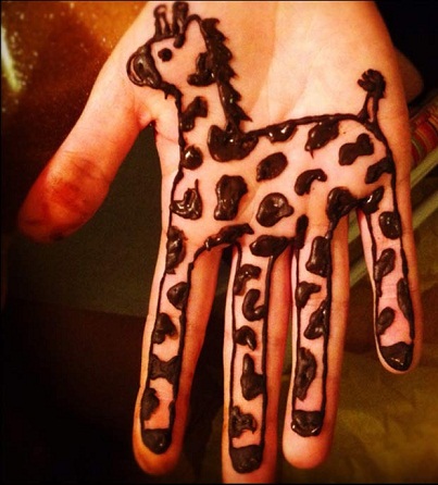 Giraffe Mehndi Design for Children