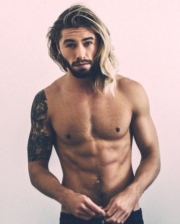 The Long Blonde Hairstyle for Gents