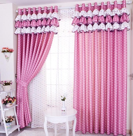 Circular Print Curtain Design