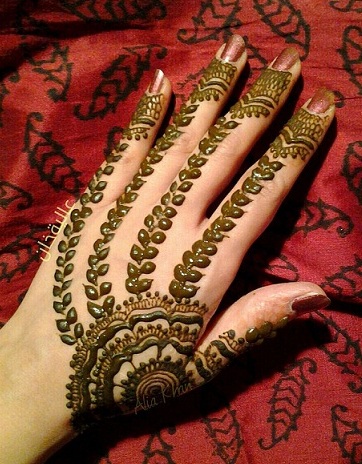 The Modern Leaf Mehndi