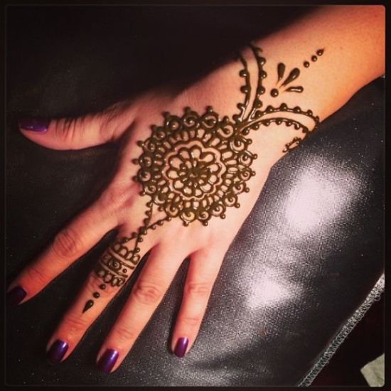 simple indian mehendi designs