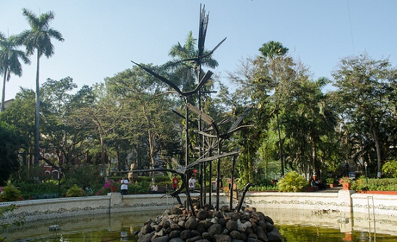 parks-in-mumbai-horniman-circle-gardens