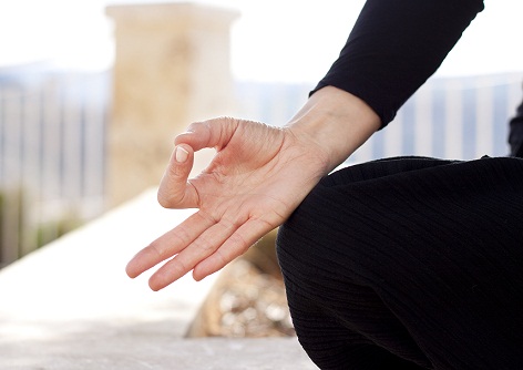 Mudras for Healing-gyan mudra