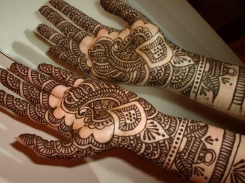 Patterned mehndi designs