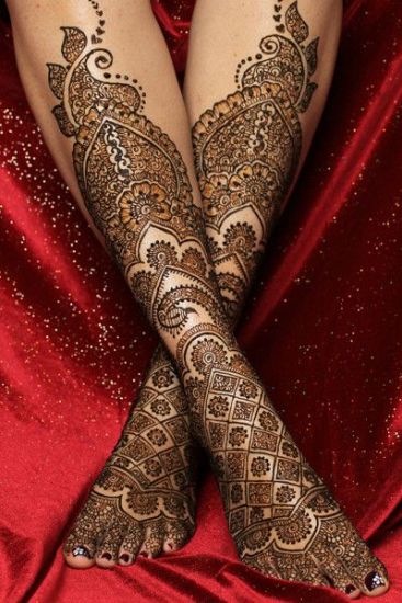 leg mehndi design