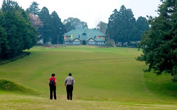 golf-course_meghalaya-tourist-places