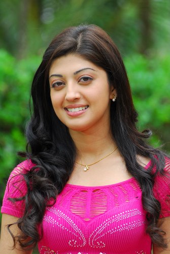 Pranitha without makeup 2