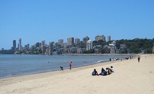 beaches-in-mumbai_chowpatty-beach