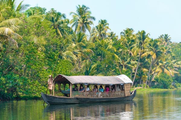 Honeymoon Places in Kerala in December