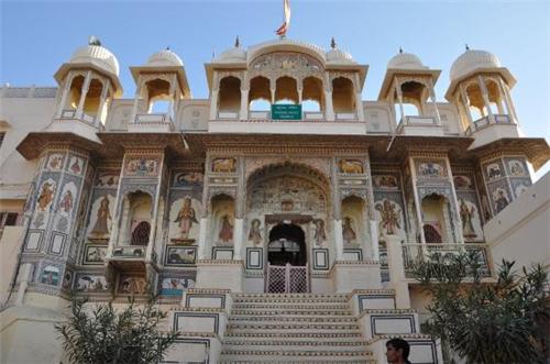 Sultanpur Palace