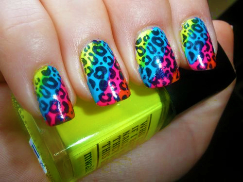 neon nail art