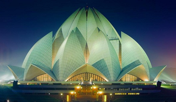 Scenic Places in India-Lotus Temple