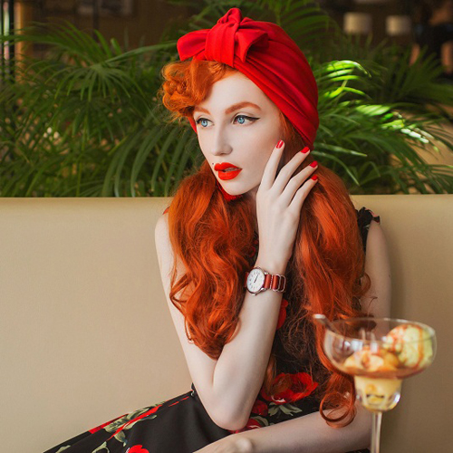 Long Brown Semi-Curly Hair with a Hair Band Bow