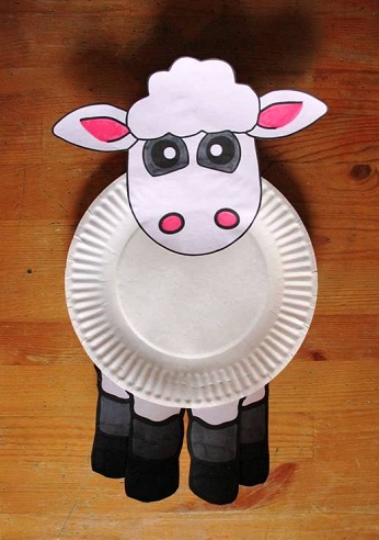 Paper Plate Wolf Crafts