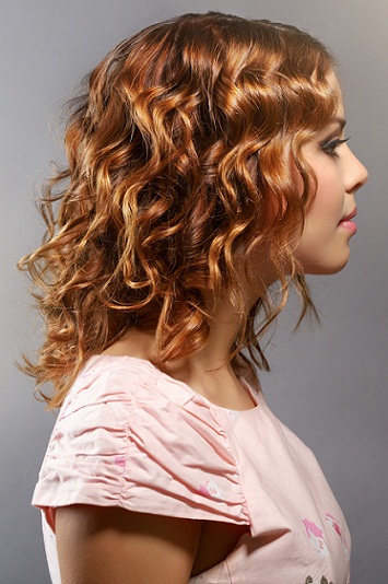 Curly bang hairtyles for girls 9