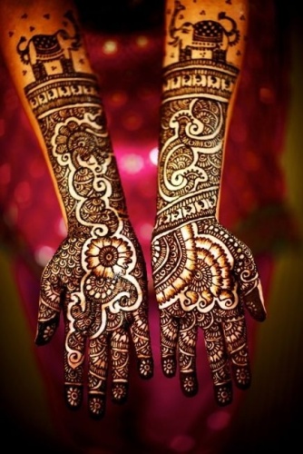 Mehendi Designs For Monsoon Wedding