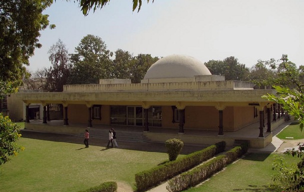 jawahar-planetarium_uttar-pradesh-tourist-places