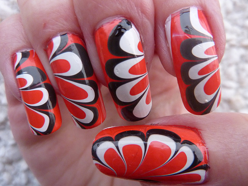 water marble nail art