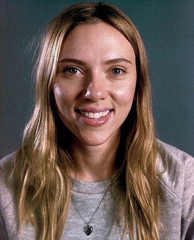 Scarlett Johansson without makeup1