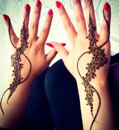 summer mehndi designs-rose designs