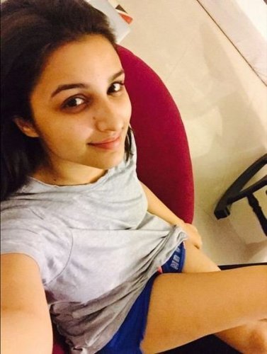 Parineeti Chopra without makeup 8