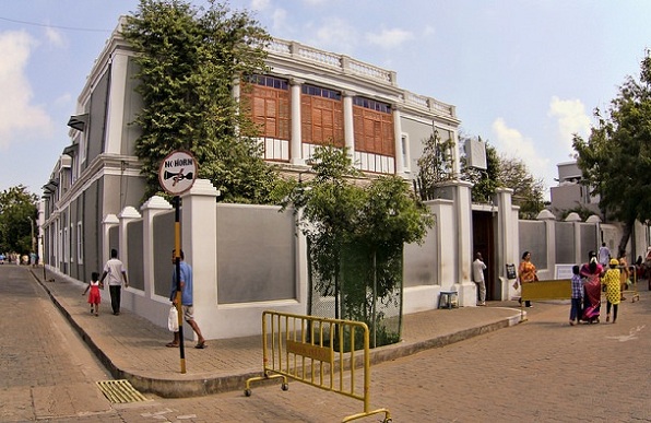 parks-in-pondicherry-aurobindo-ashram