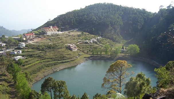 honeymoon-places-on-a-budget_nainital-uttarakhand