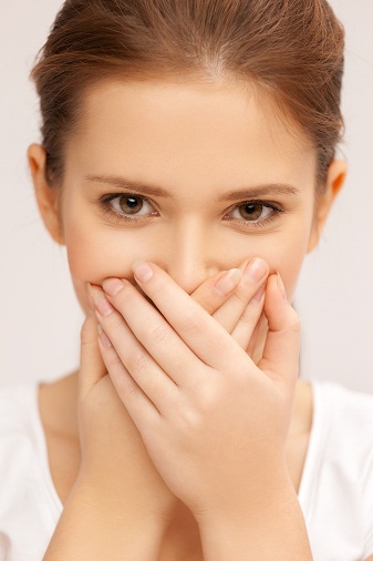 how to avoid bad breath