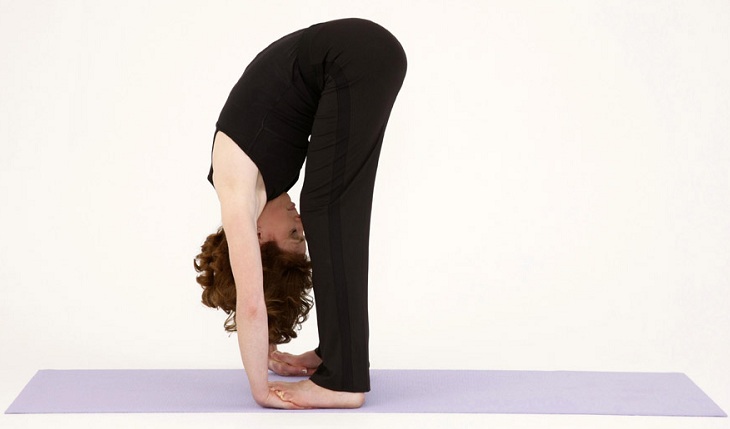 yoga poses to reduce breast size