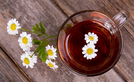 chamomile-tea-to-control-hair-fall-problem