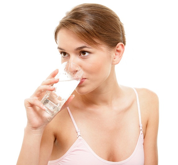 How To Stop Bloating By Drinking water