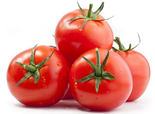 Tomato for Forehead Acne