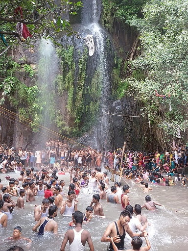 Kakolat Waterfalls