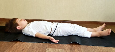 Benefits of Savasana Yoga (Corpse Pose)