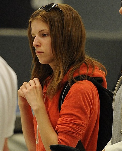 Anna Kendrick Without Makeup 2