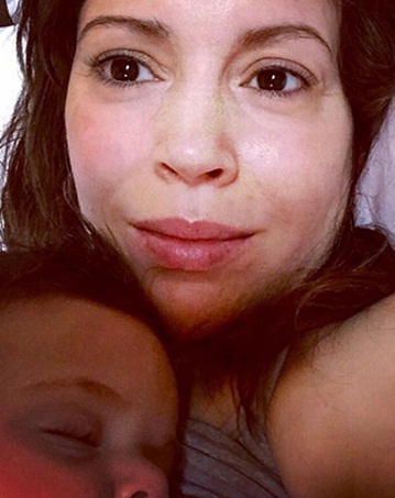 Alyssa Milano without makeup1