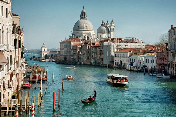 venice_Italy Tourist Places